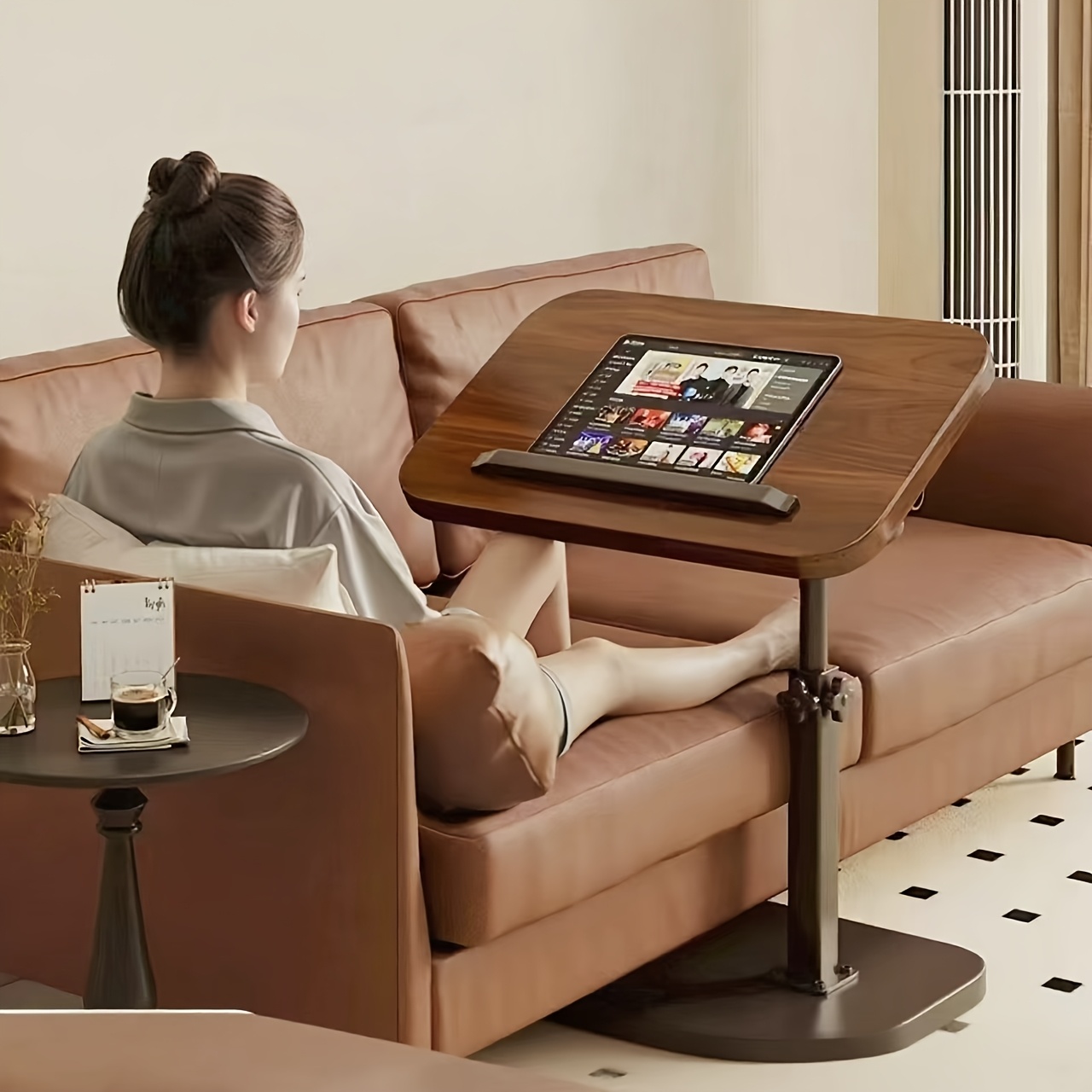 Scrivania Girevole per Laptop  - Laptops recensione e prezzo